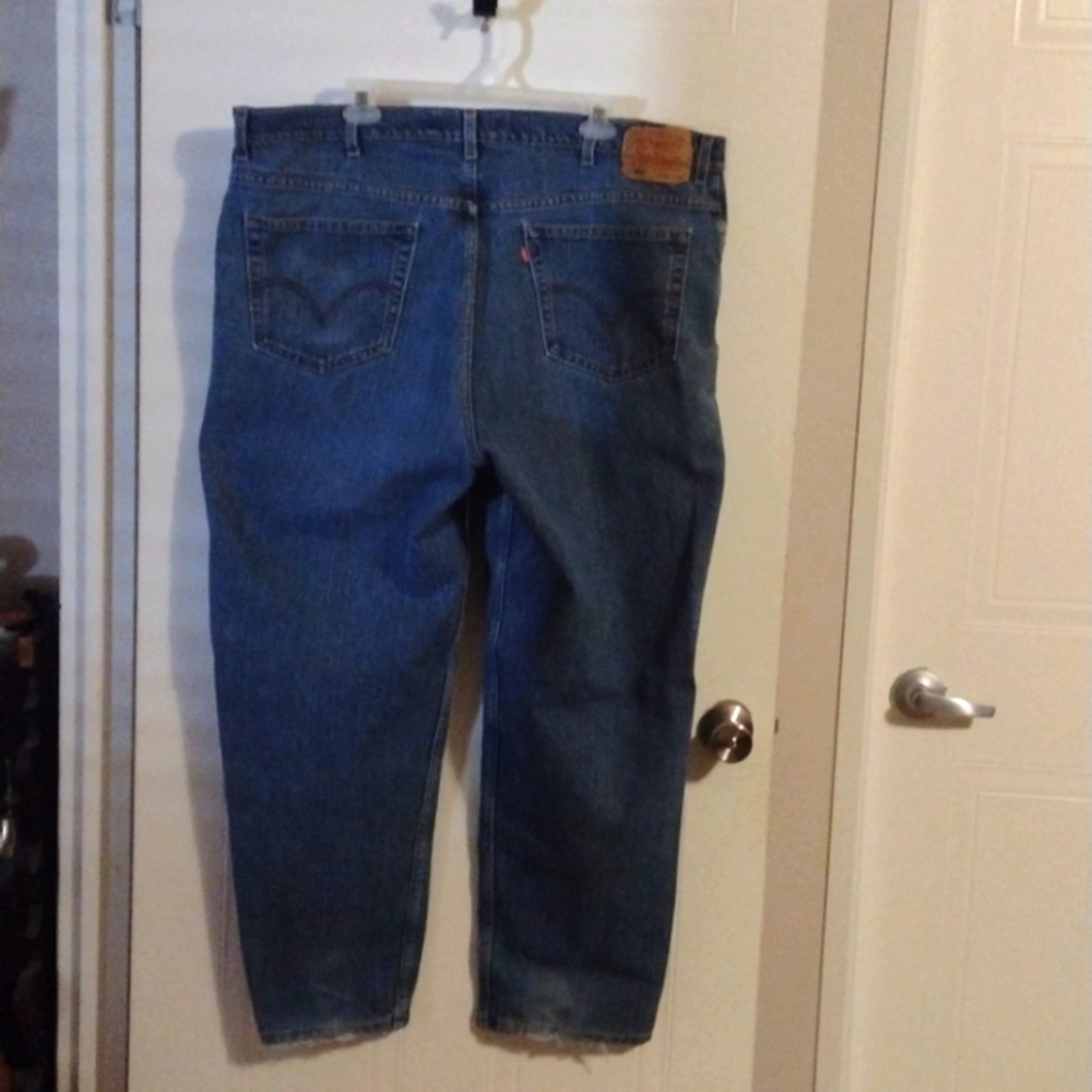 Big Men's 560 comfort fit Levi's blue jeans size W44xL32 - Picture 1 of 15